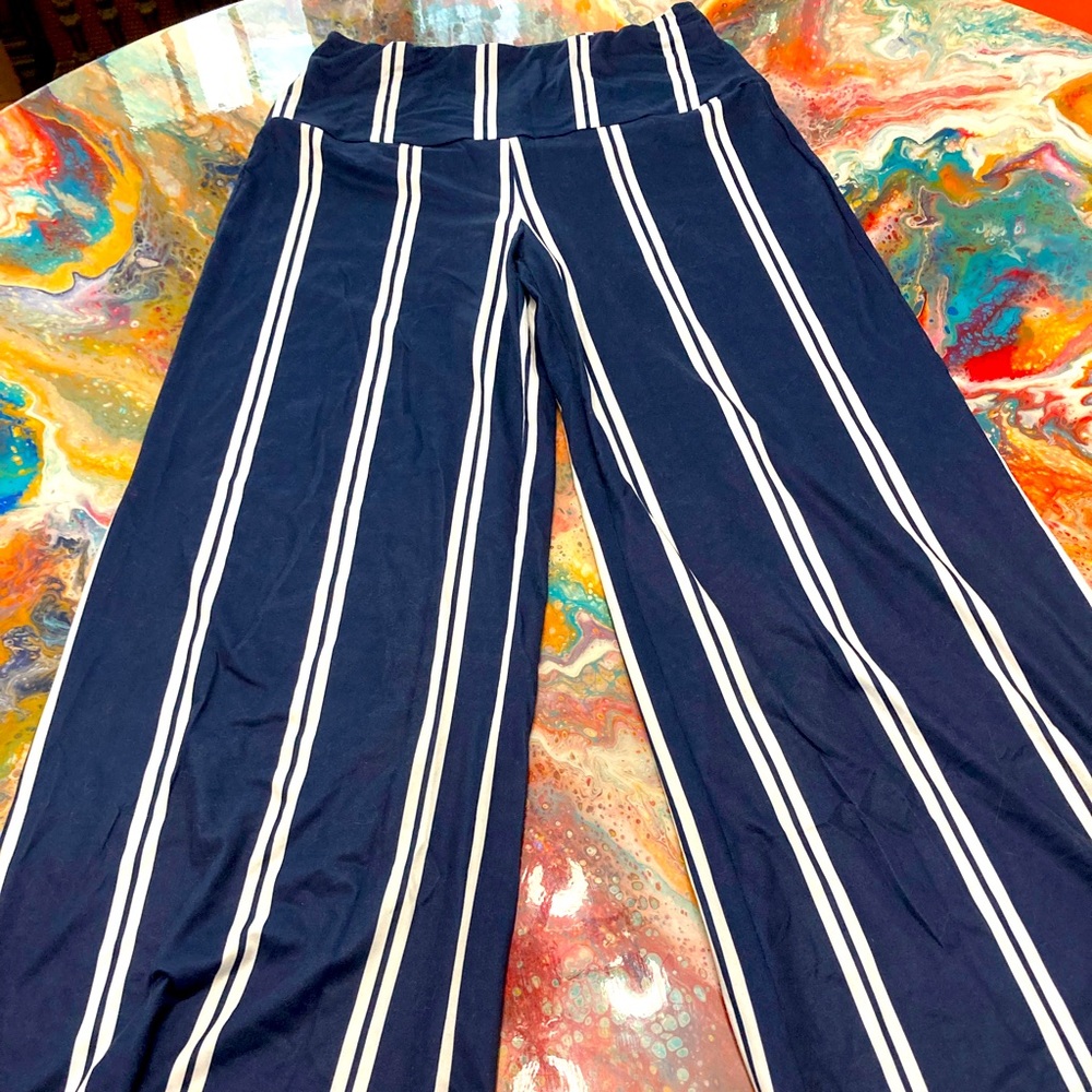 Striped palazzo yoga pants size Large